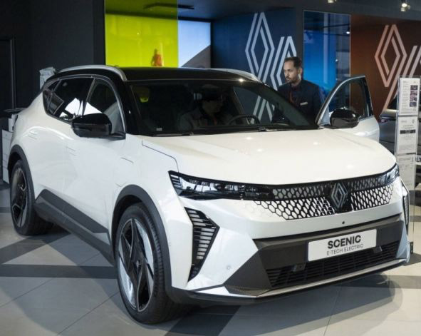 FutuREady, змінює Renaulution.